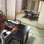 かどやでは夕食、朝食共に椅子テーブルでのお食事が可能です!