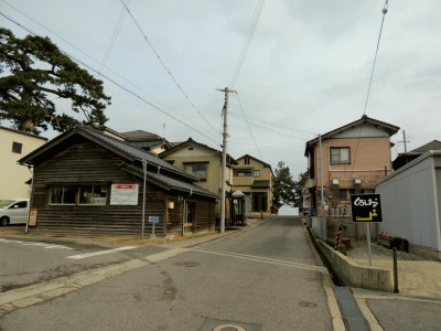 佐津ビーチ手前の四つ角