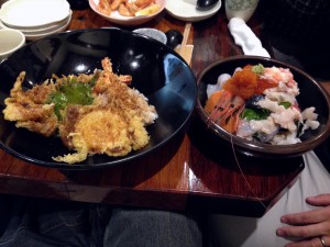 エビ天丼と豪華海鮮丼