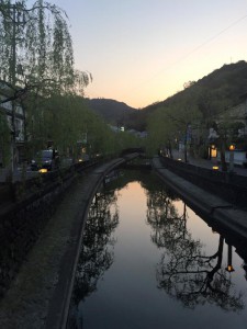 城崎温泉での夕暮れ