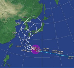 ２０１５年台風１２号進路