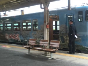 竹田城跡のラッピング列車