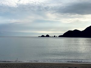 三角形の島が並んだ貝殻島