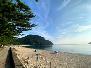 佐津海水浴場の遊歩道