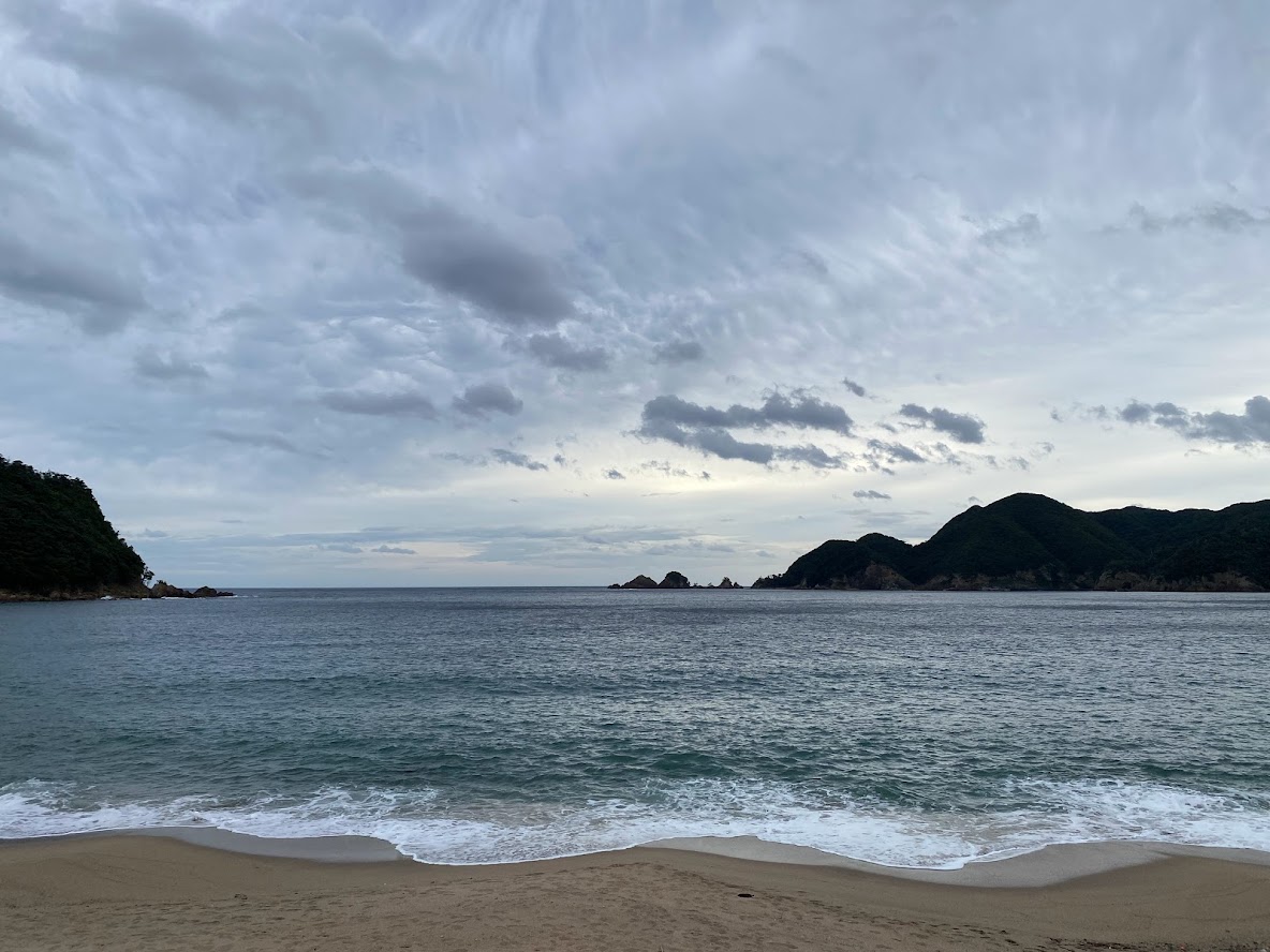 台風が来る直前の海の様子