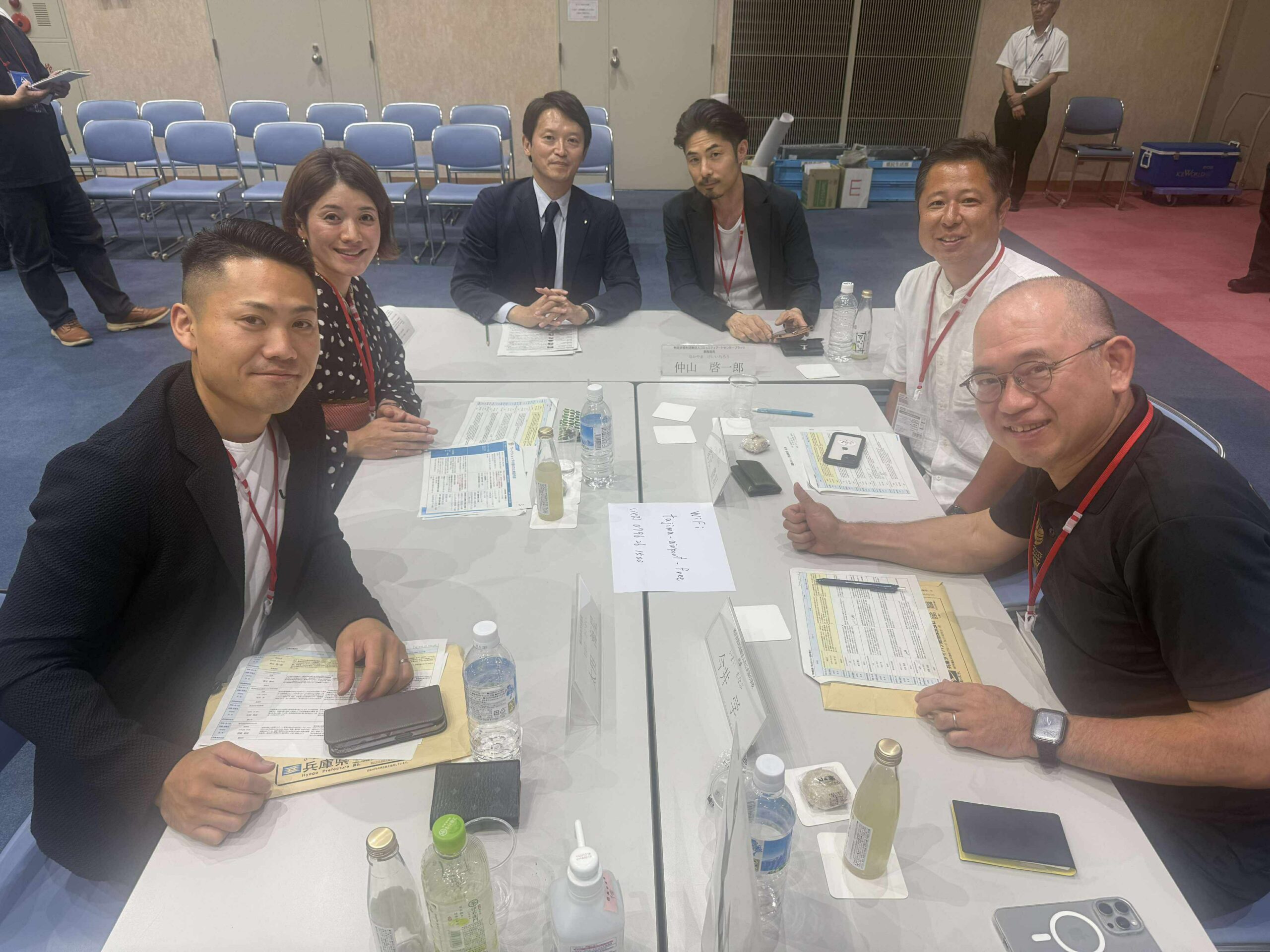 躍動カフェにてさいとう知事と