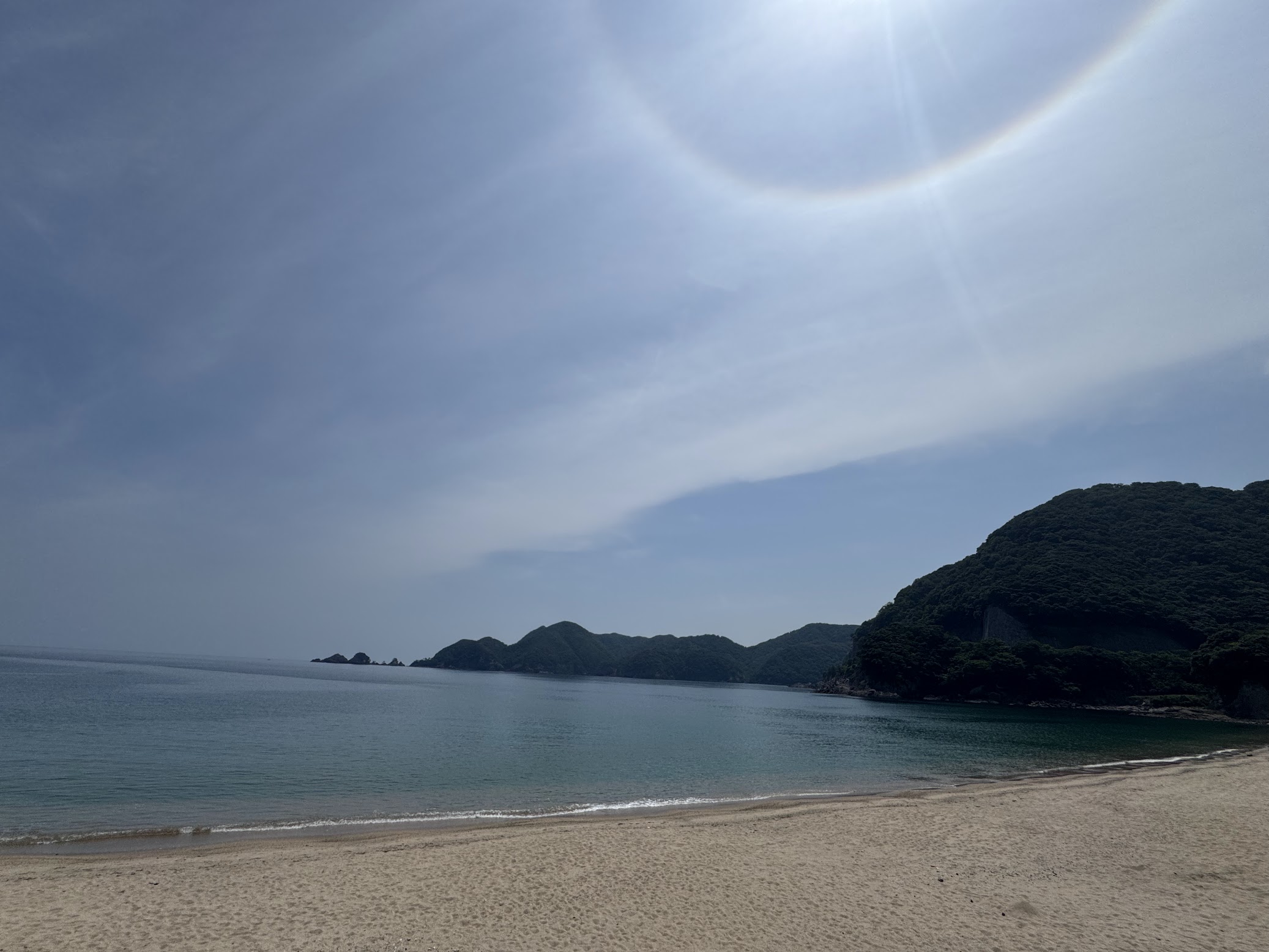 ６月末から７月は波のない穏やかな日が多いです