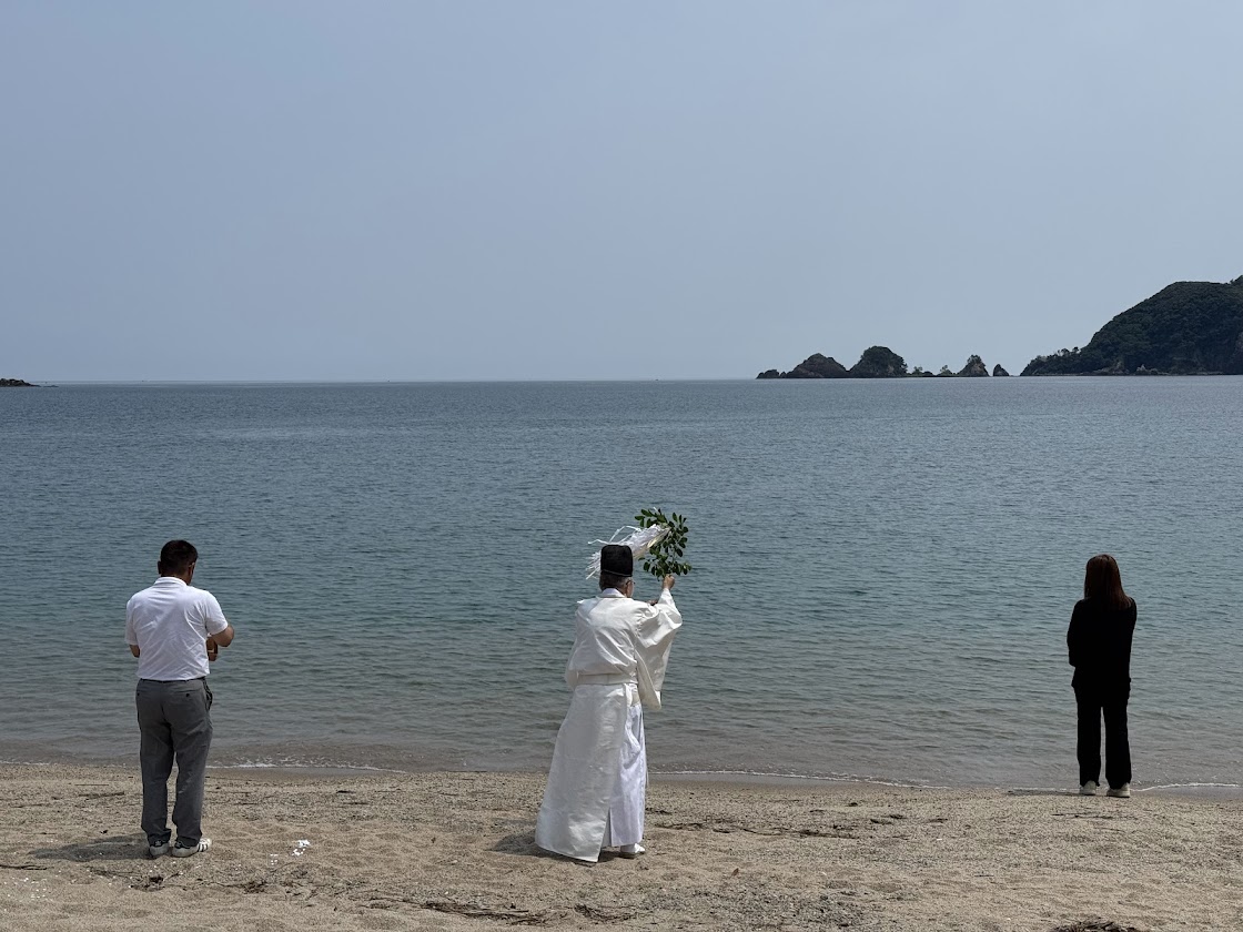 佐津海水浴場ご神事