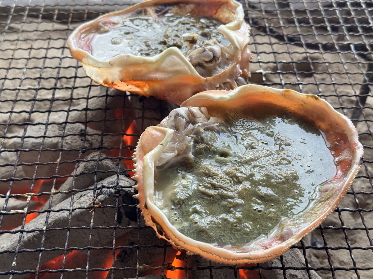 甲羅みそ炭火焼き