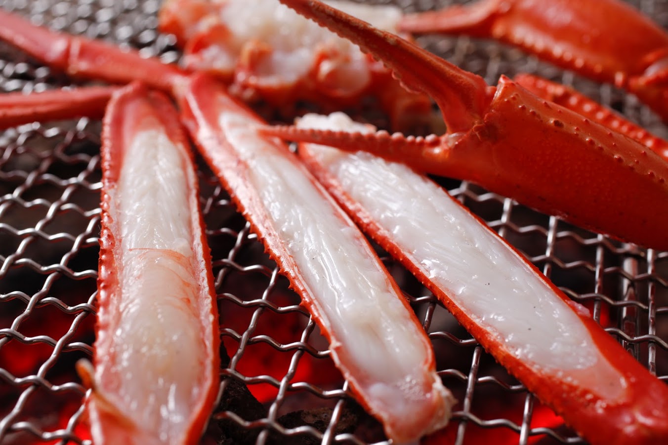 香住がに（紅ズワイガニ）の炭火焼