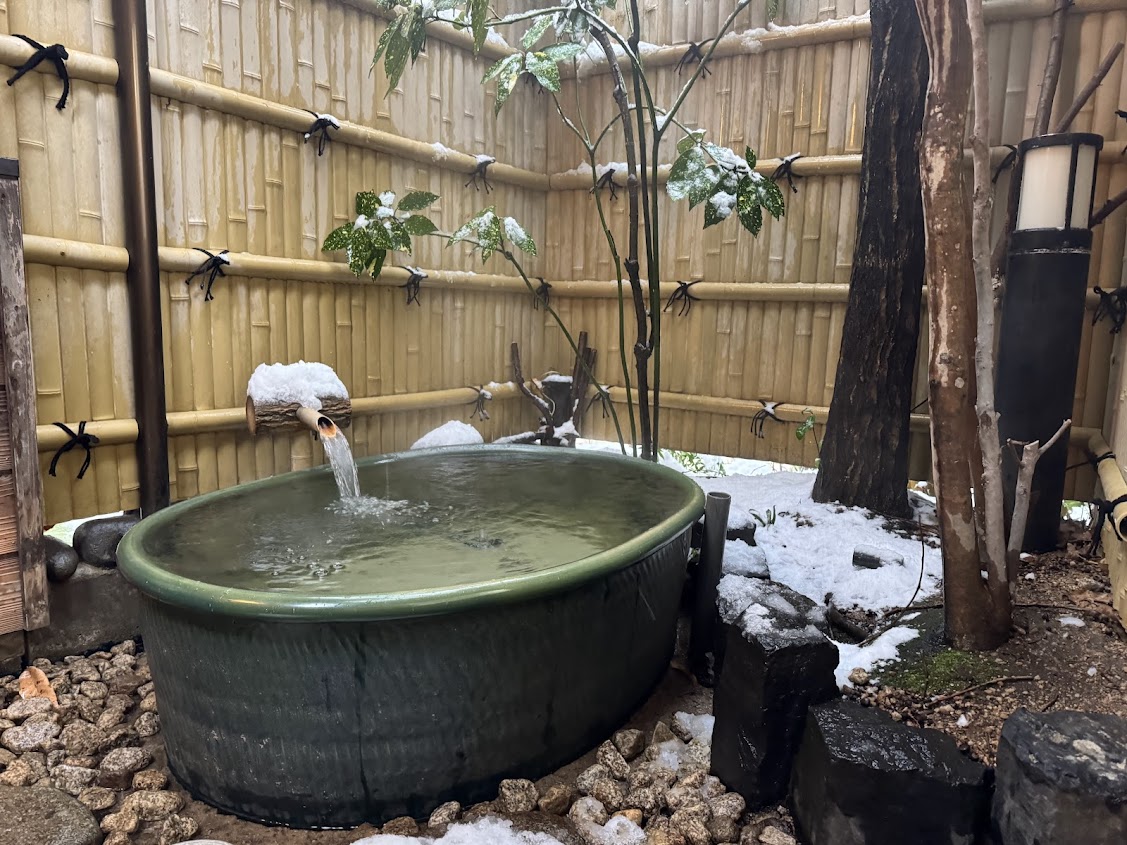 雪と露天風呂