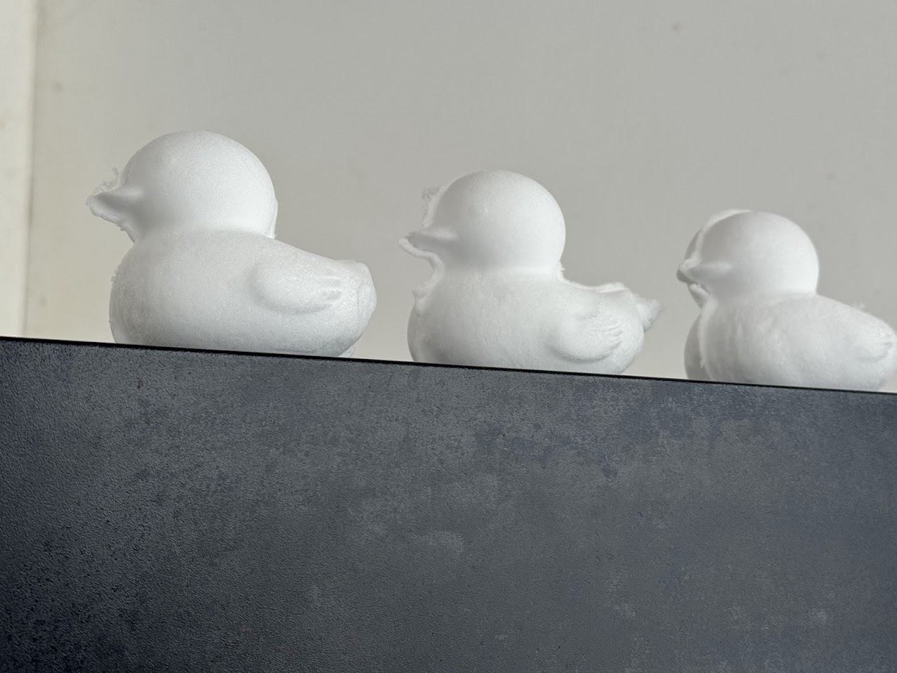 クオリティの上がってきた雪玉「アヒル隊長」