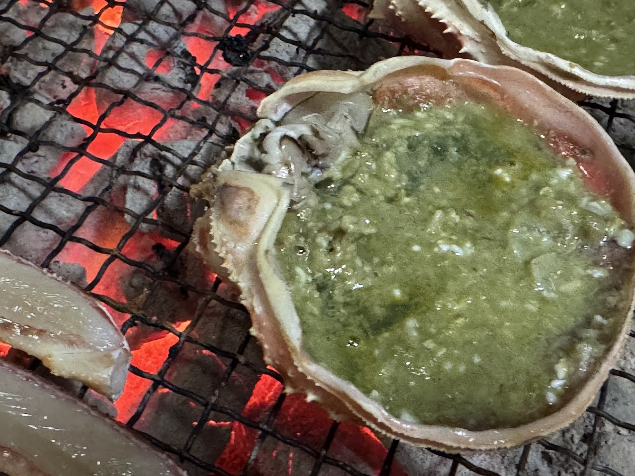 甲羅みそ炭火焼き
