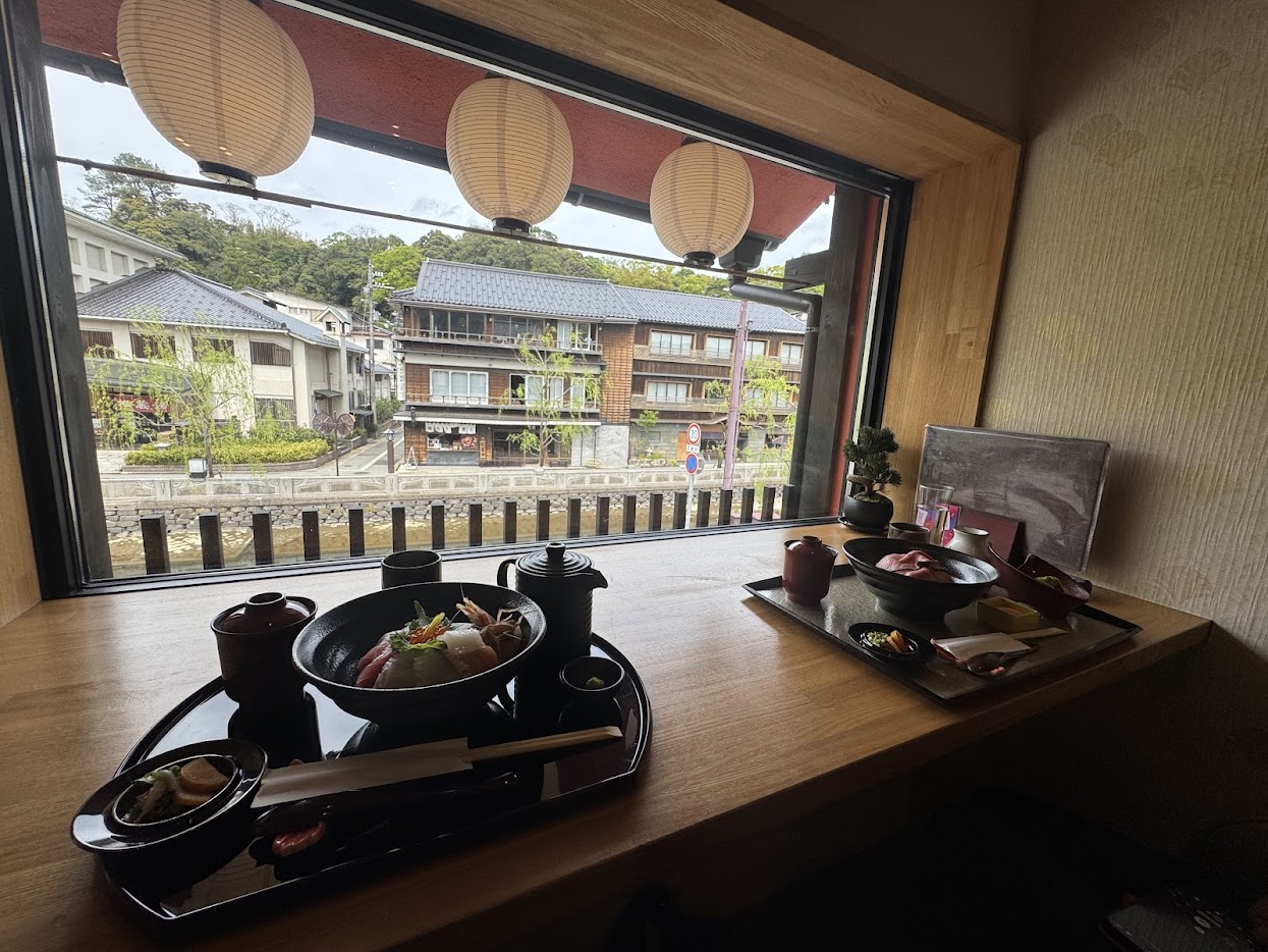 たけなわさんより大谿川