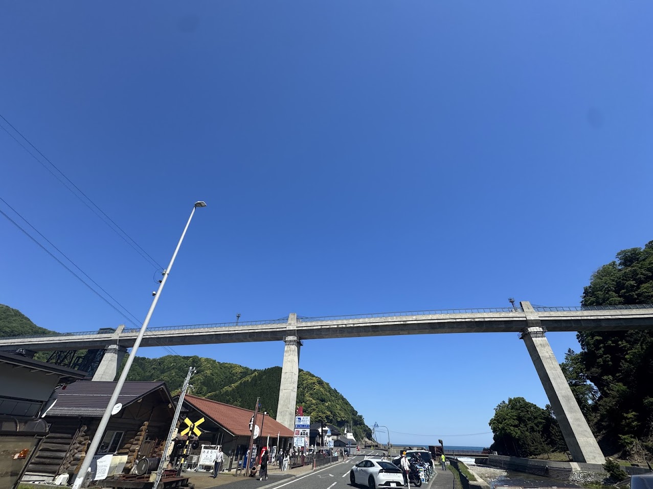 混み合うGWの余部橋梁