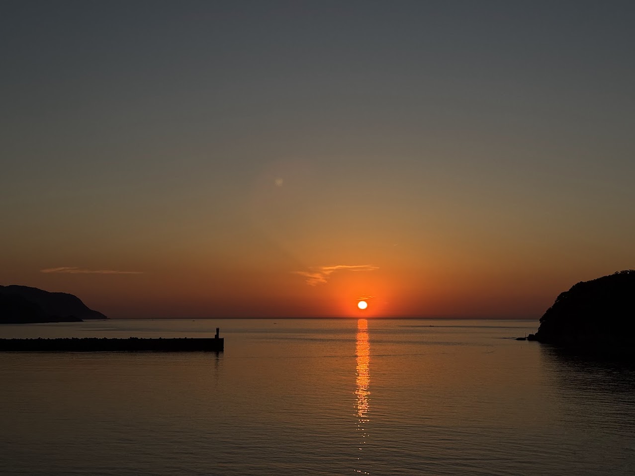 今子海岸からの夕陽(R8.5.31.撮影)