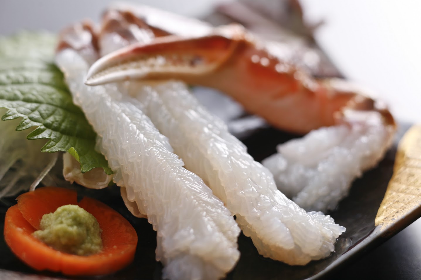 活カニ刺し